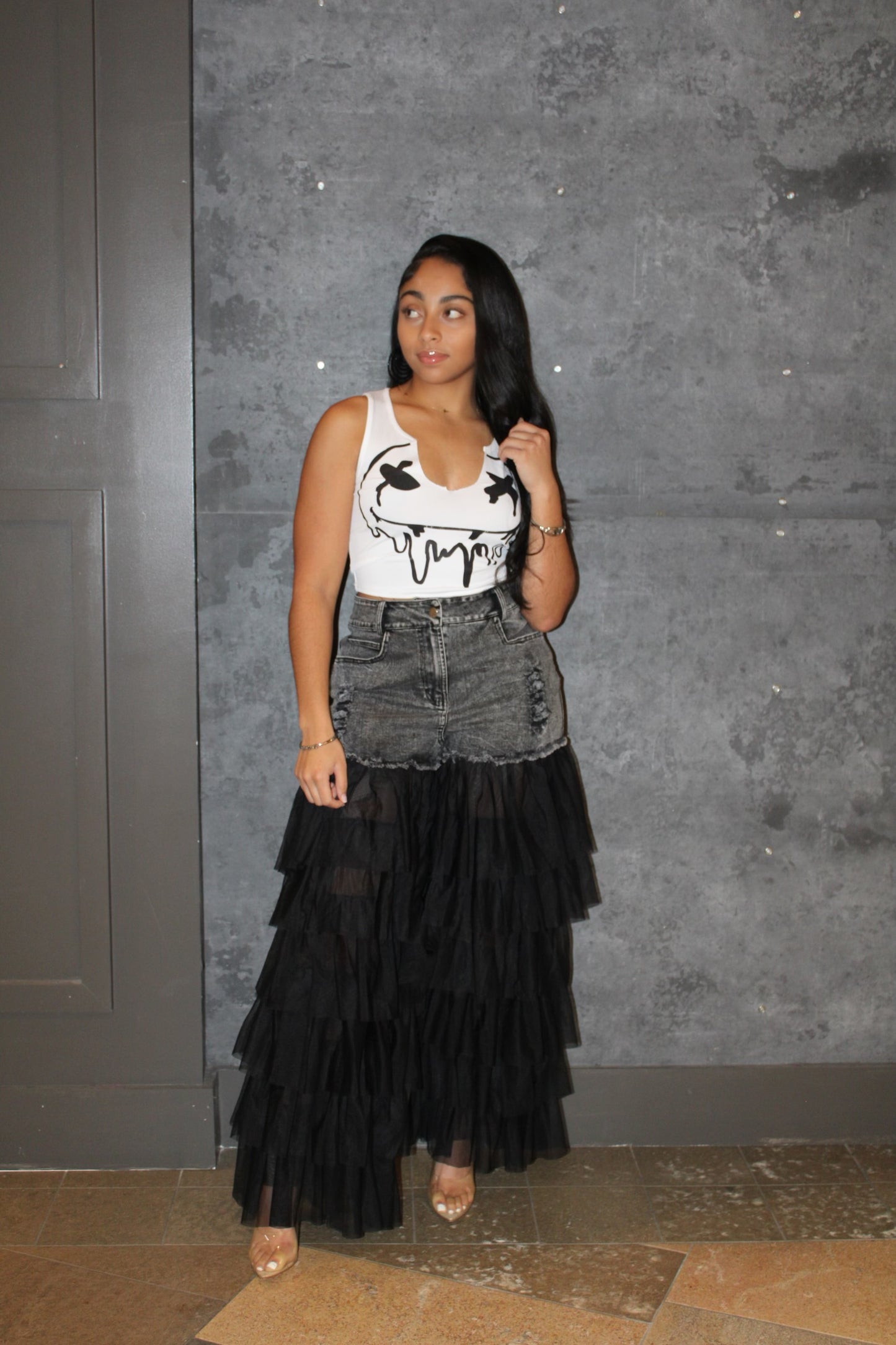 Dreamy Black Ruffle Jean